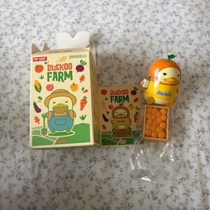 Popmart Duckoo Farm - Orange Duckist Figure Blind Box